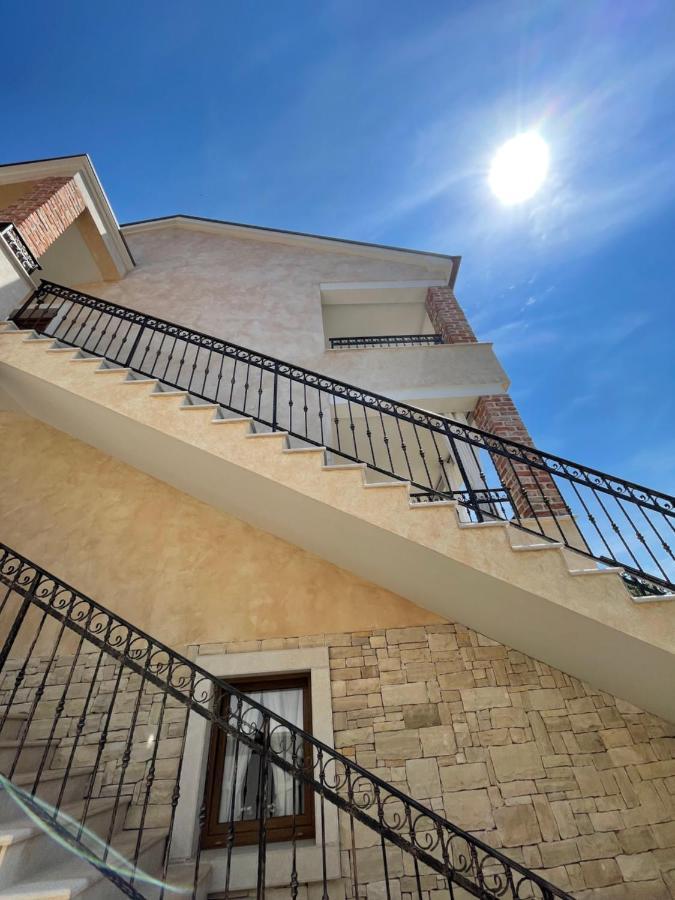 Apartments Sanja Pinezići エクステリア 写真