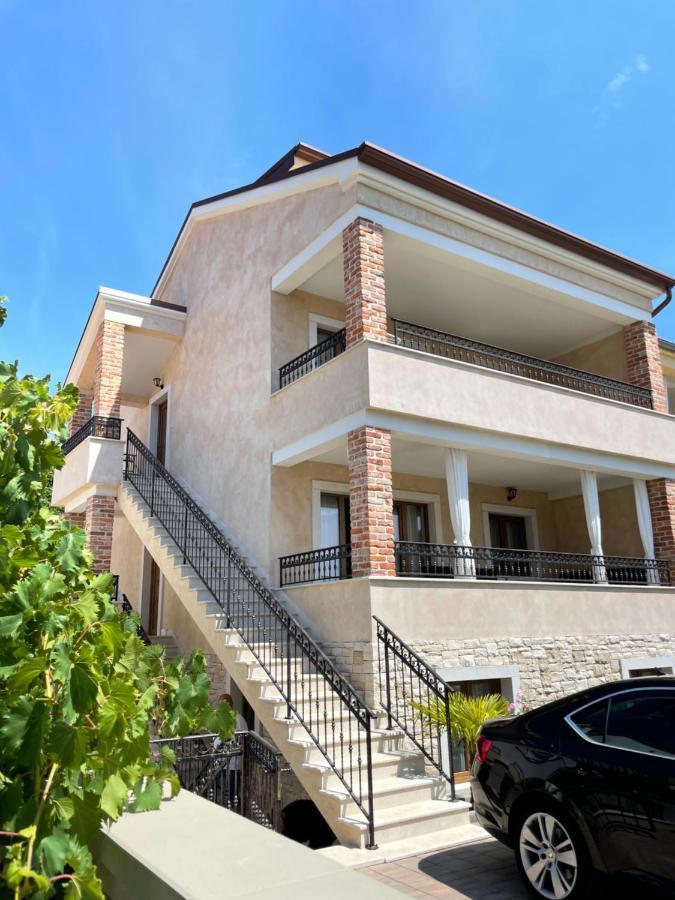 Apartments Sanja Pinezići エクステリア 写真